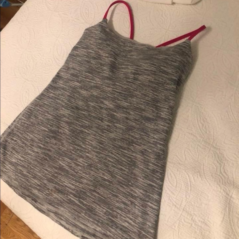 Lululemon tank top